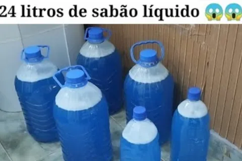 Veja como fazer sabão líquido caseiro que rende quantidade p