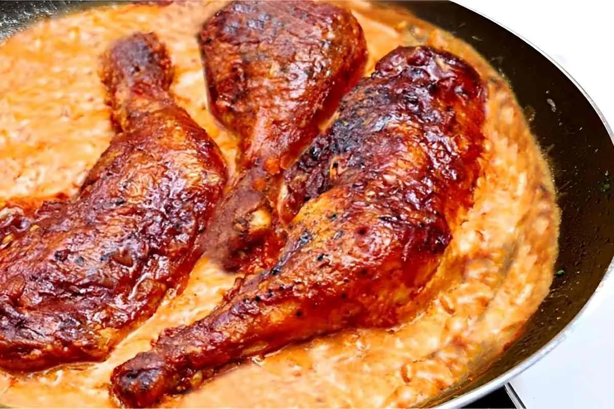 Veja como preparar sobrecoxa de frango assada suculenta com