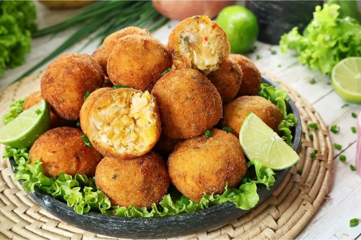 Você vai adorar essa novidade: bolinho de peixe frito sequin