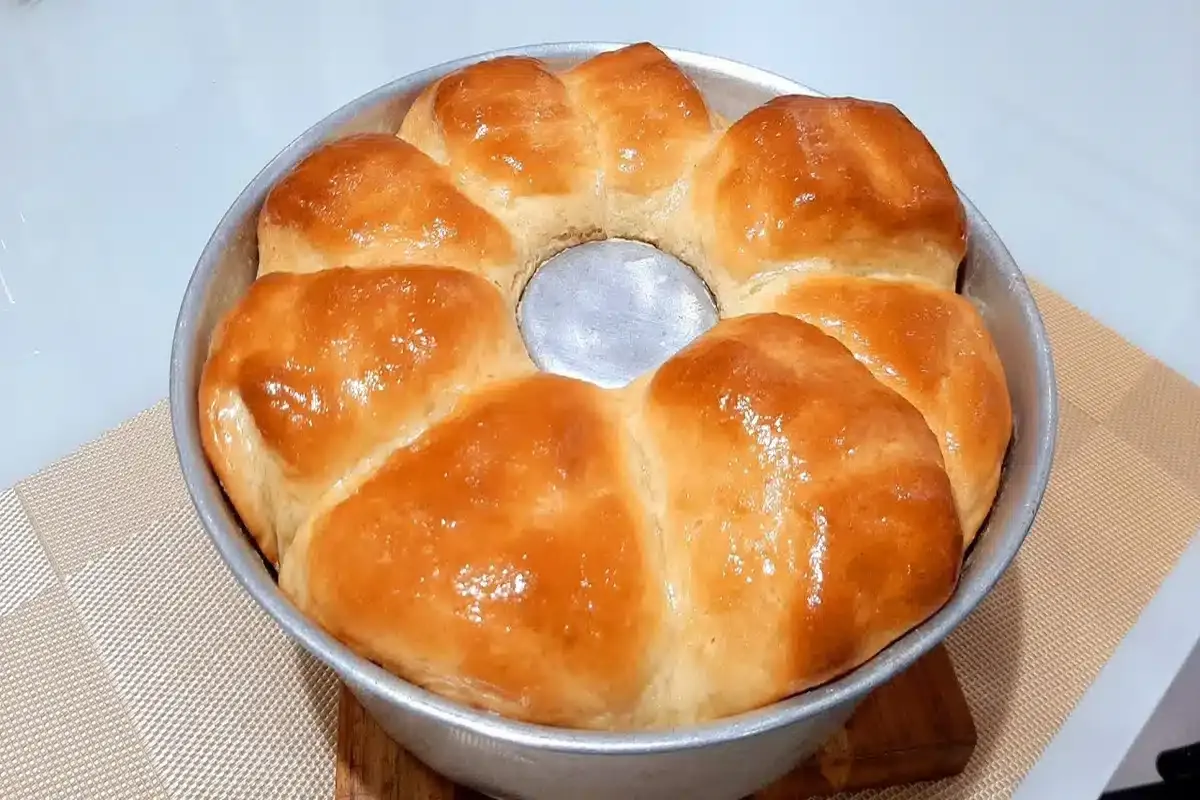 Você vai adorar experimentar esse pão dois leites no seu caf