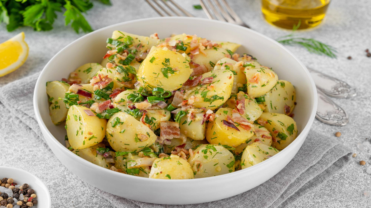 Receita de Salada de Batata para Ceia de Natal: Fácil e Saborosa
