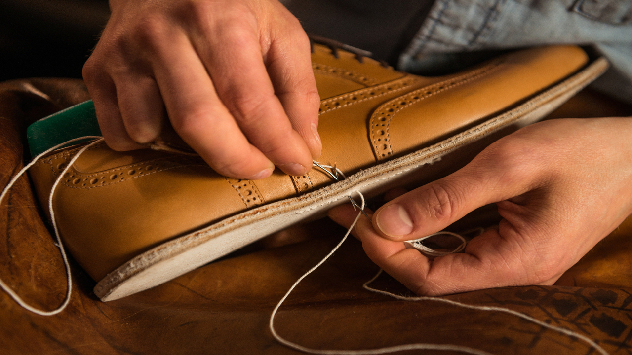 Dicas Infalíveis Para Renovar Sapatos Gastos em Casa