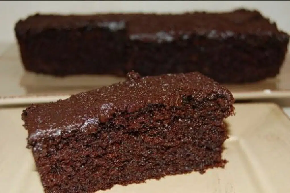 O Melhor Bolo de Chocolate Molhadinho do Mundo