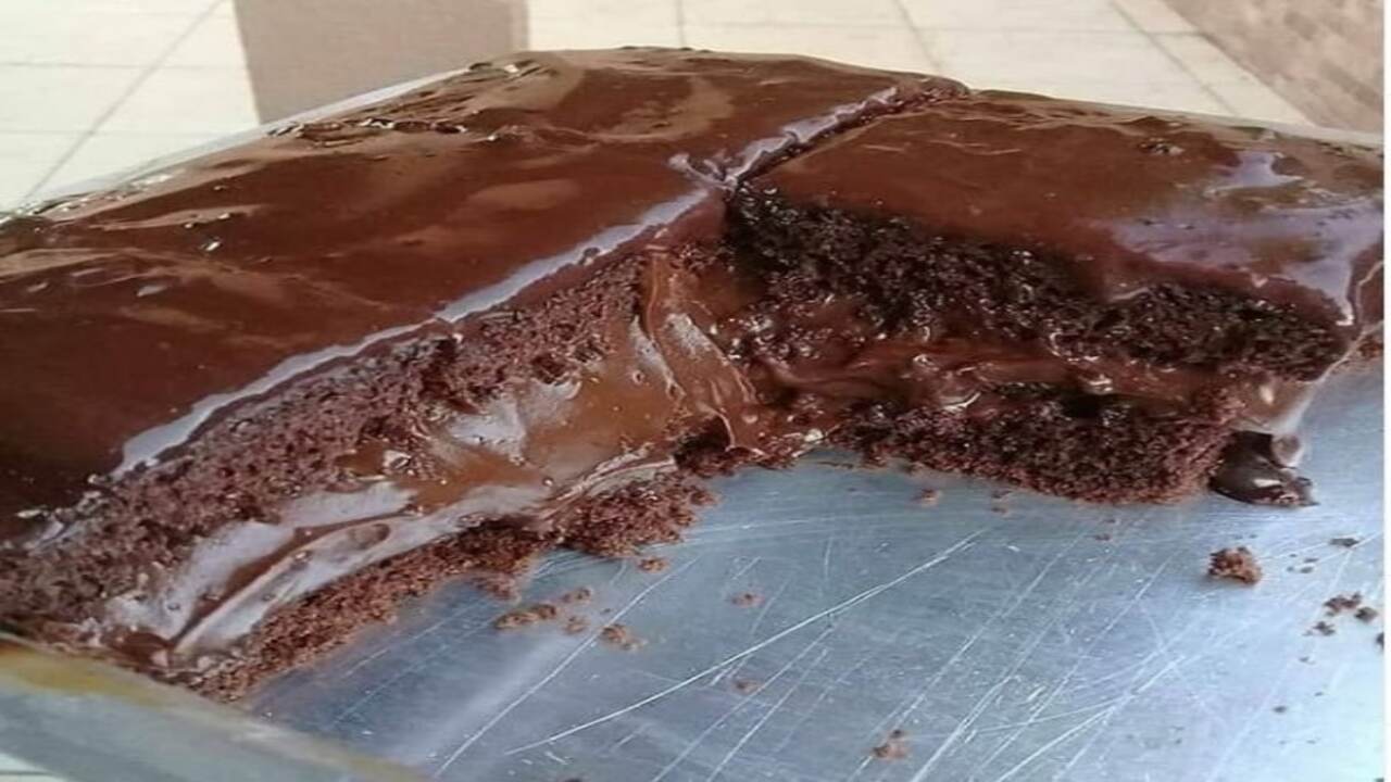 Receita Fácil de Bolo de Chocolate Feito no Liquidificador