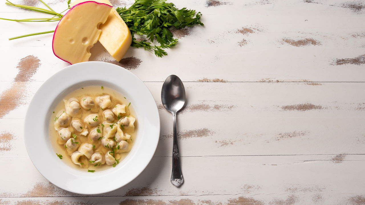 Sopa de Capeletti Tradicional Italiana