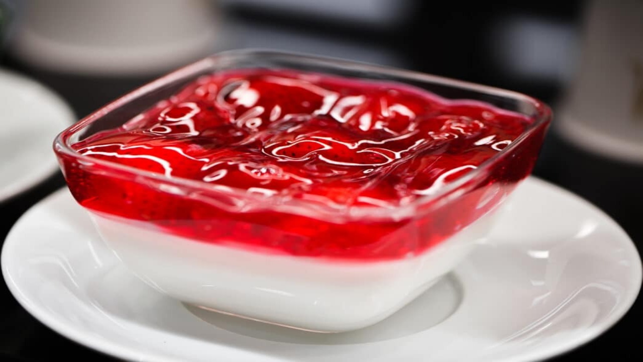 Gelatina 3 Ingredientes: A Sobremesa Mais Fácil Que Você Vai Fazer