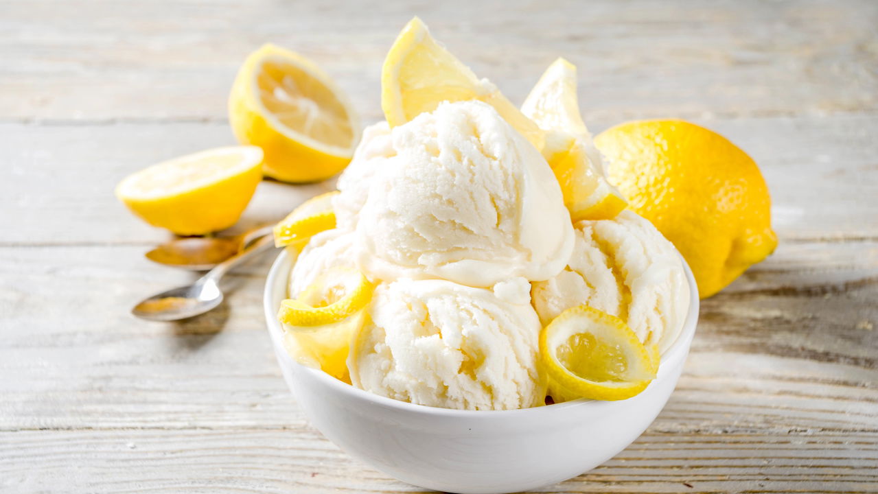 A Melhor Receita de Sorvete de Limão Cremoso que Você Já Experimentou