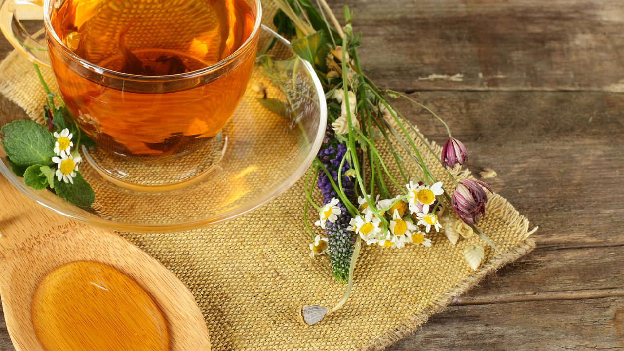 Como Preparar um Chá de Camomila Perfeito para Relaxar
