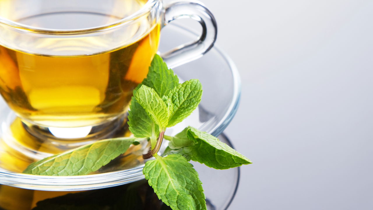Como Fazer um Chá de Hortelã Perfeito para Digestão e Relaxamento