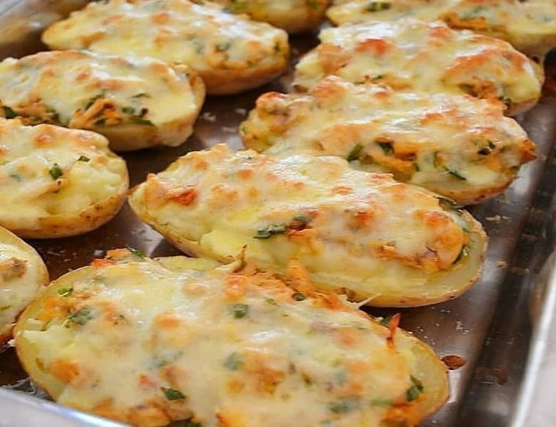 Receita de Batata Assada com Frango Cremoso em 3 Passos Fáceis