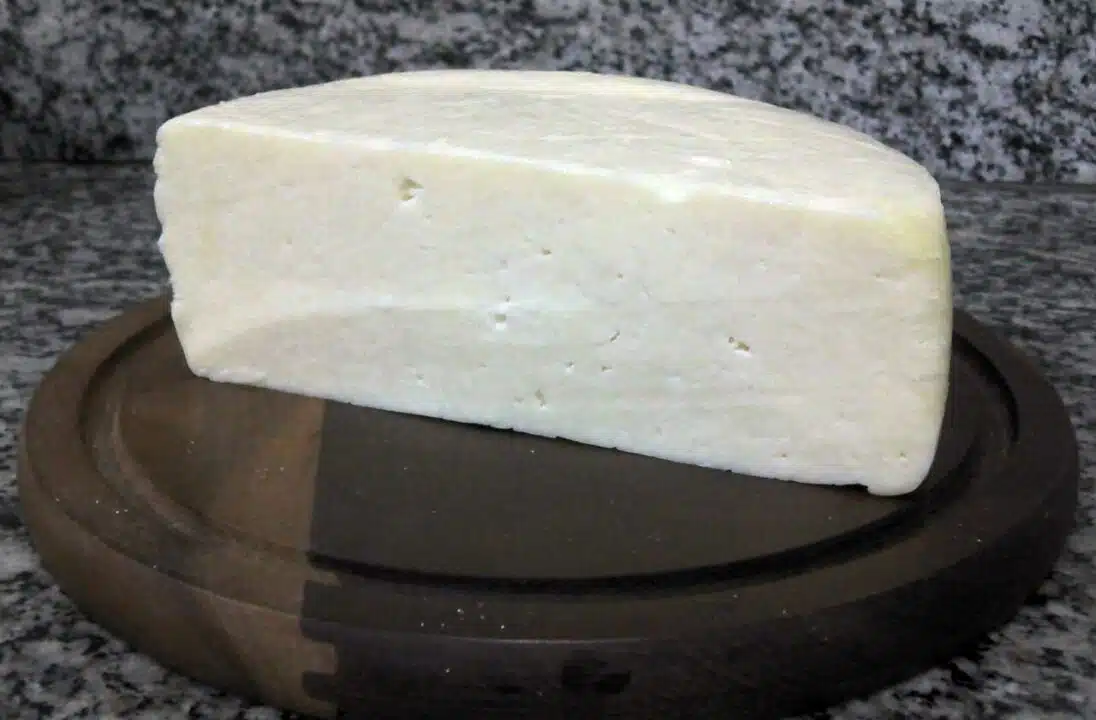 Como Fazer Queijo Coalho Caseiro e Surpreender a Todos!