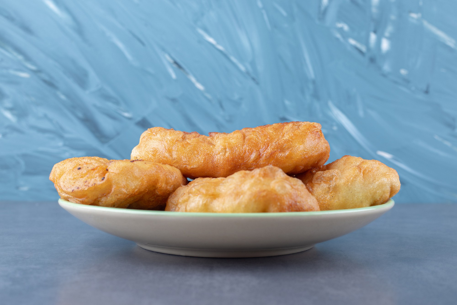 Receita Caseira de Massinha de Pão Frita Simples