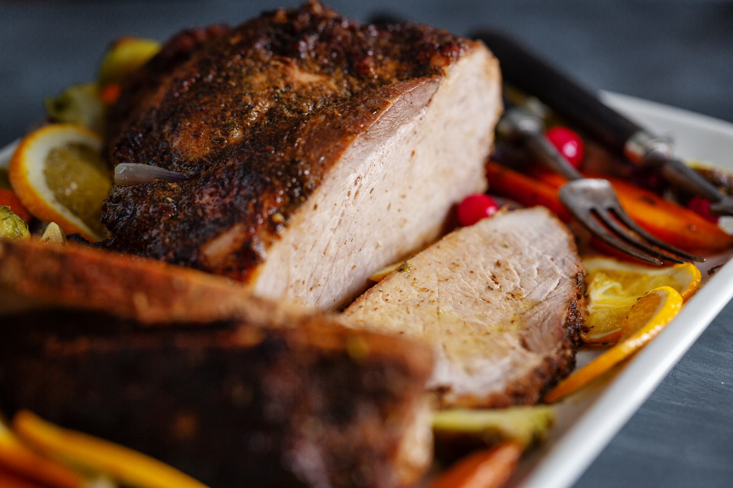 Receita de Pernil Assado no Forno com Vinho e Alho