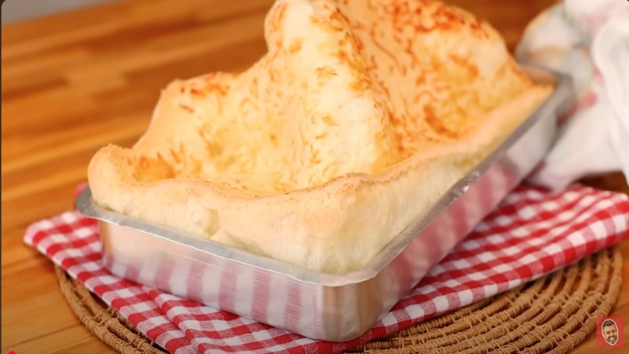Receita Tradicional de Montanha Russa de Polvilho Passo a Passo