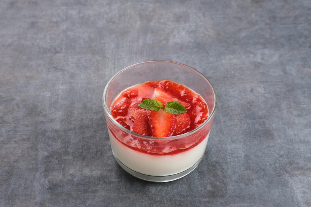 Aprenda a Fazer Panna Cotta Perfeita em Poucos Passos