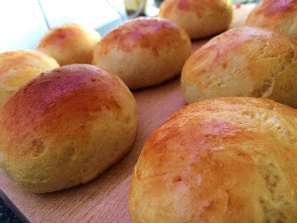 Como Fazer Pão de Batata Doce Caseiro e Nutritivo