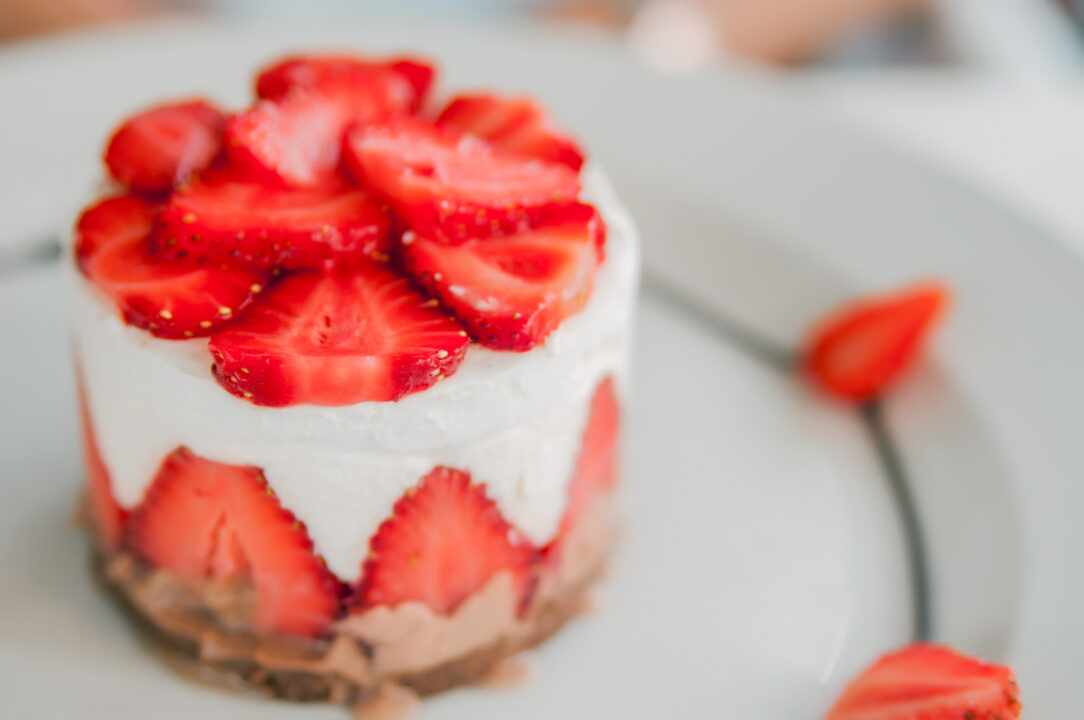 Merengue de Morango Simples e Sofisticado para Qualquer Ocasião
