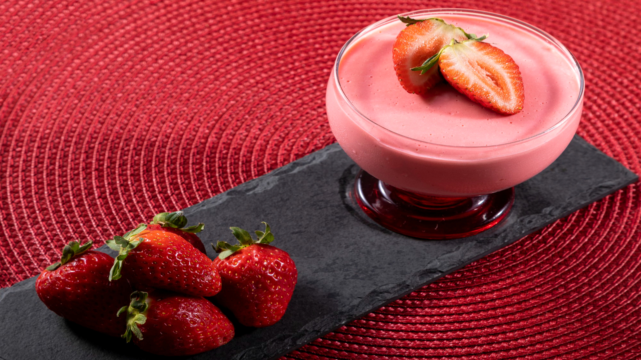 A mousse de suco Tang é a escolha perfeita para quem deseja uma sobremesa simples, econômica e saborosa.