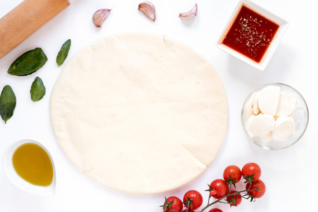 O Segredo da Massa de Pizza Sem Ovo Perfeita