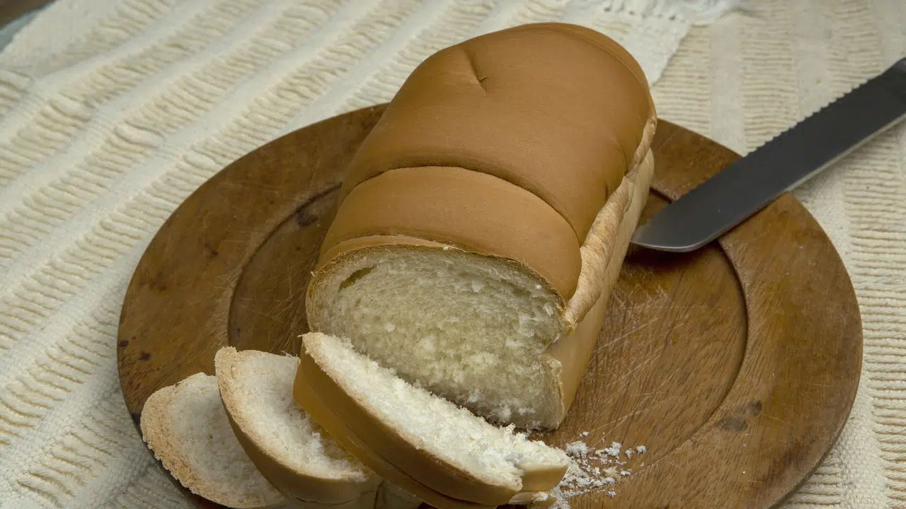 Veja Como Fazer Pão que Não Precisa Sovar Rápido e Simples!
