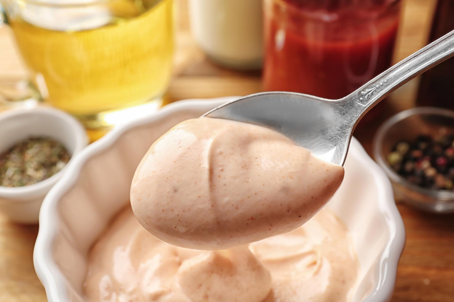 Aprenda o Passo a Passo do Molho Rosé Perfeito