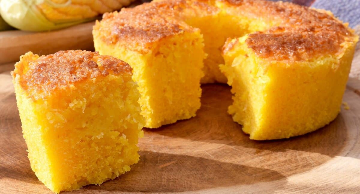 Bolo de Milho de Lata cremoso Faça ainda Hoje