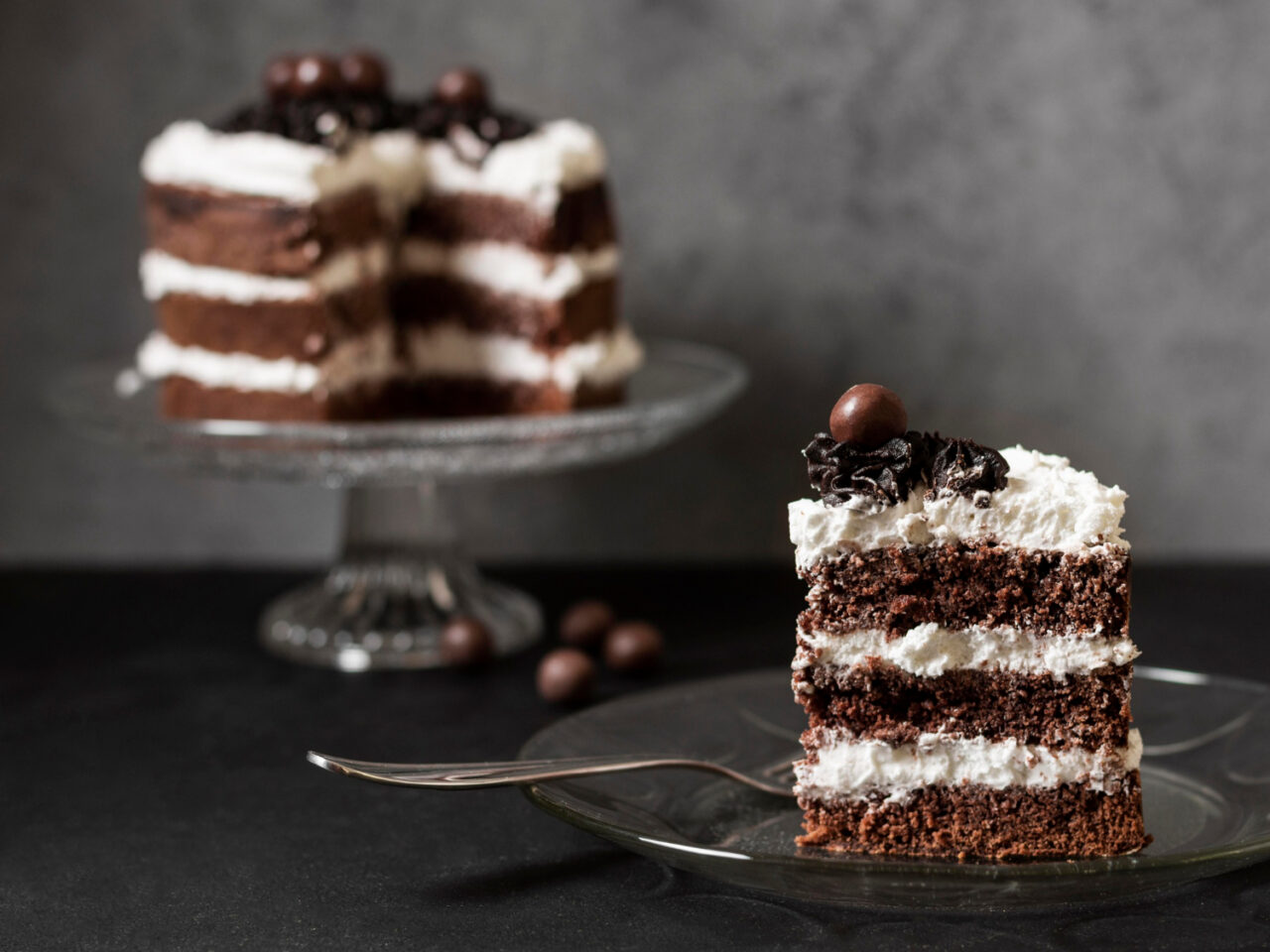 Receita de Bolo Prestígio com Coco Cremoso e Chocolate!