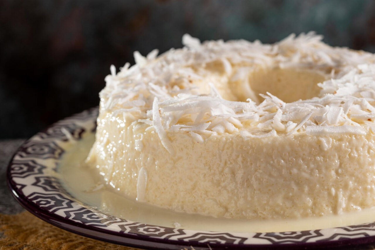 Receita Rápida de Pudim de Leite Ninho Gelado para Festas!