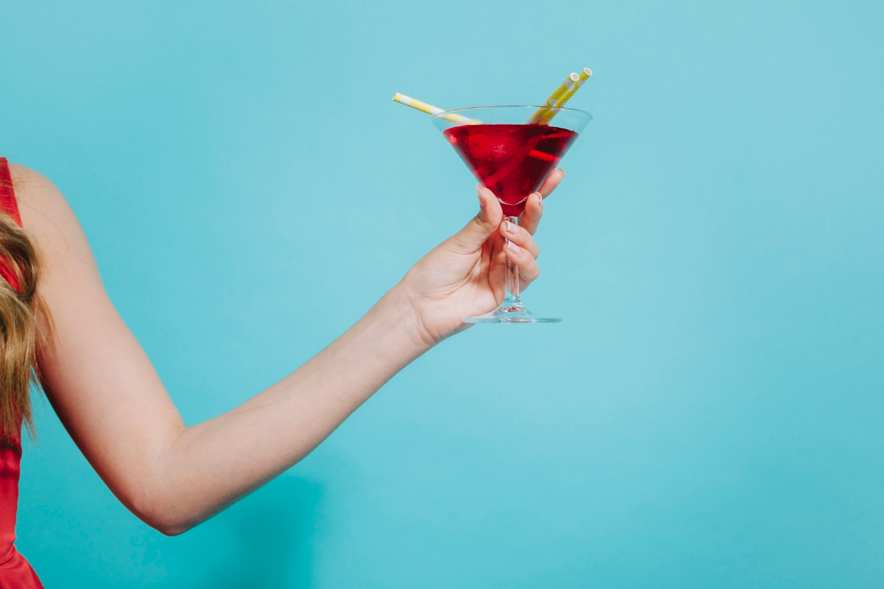 Cosmopolitan: O Coquetel que Nunca Sai de Moda!
