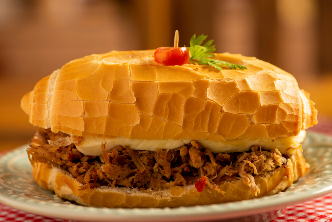Receita de Buraco Quente com Carne Moída Super Temperada