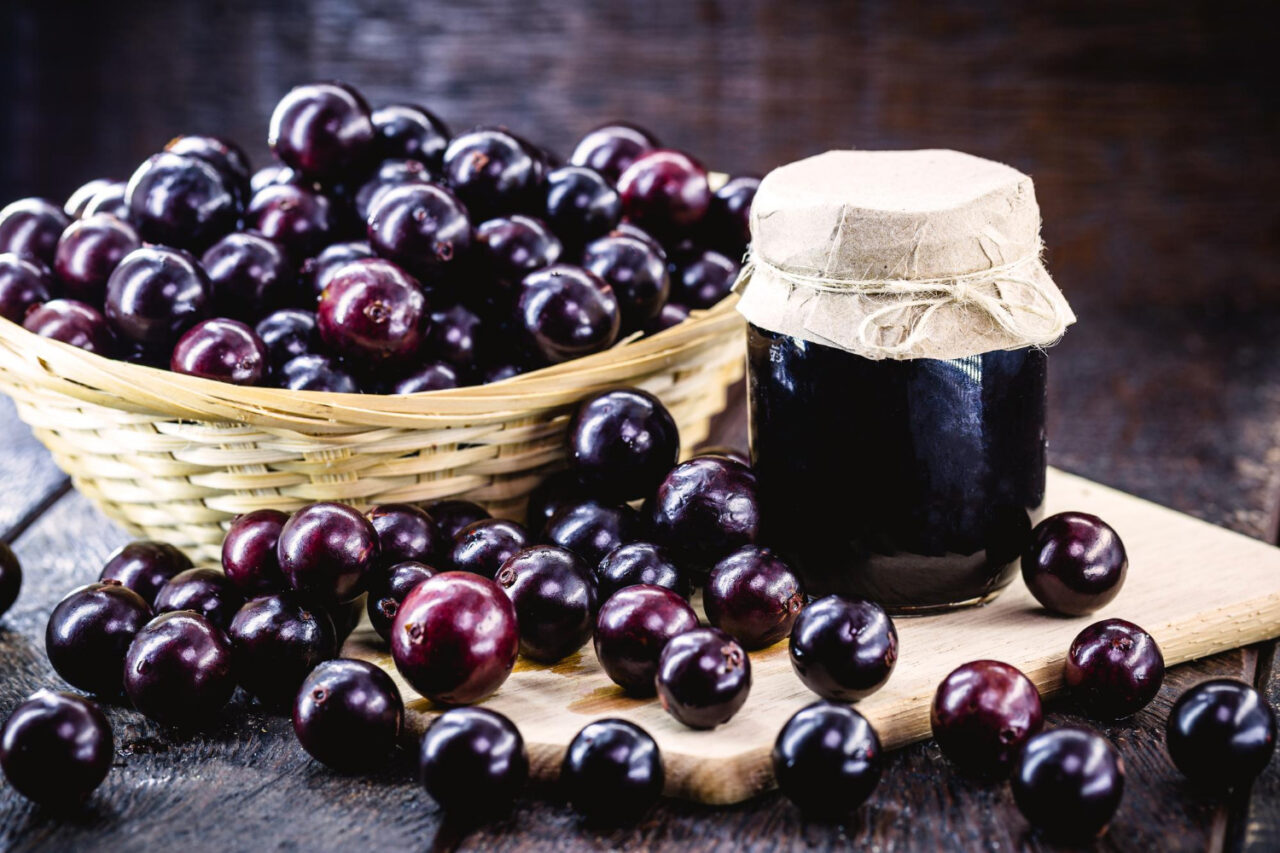 Geleia de Jabuticaba uma Receita Caseira Aromática e Perfeita para Acompanhar Pães e Queijos