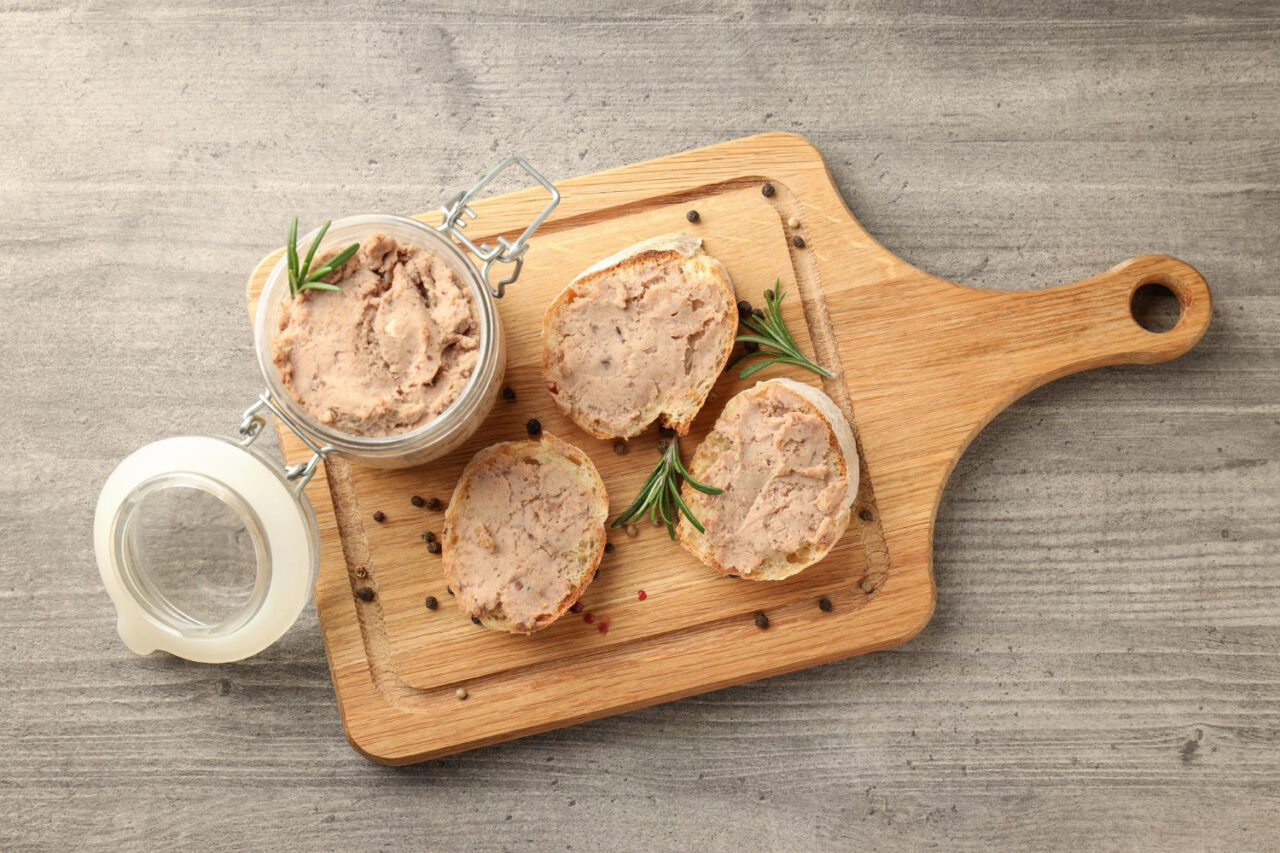 Patê de Frango cremoso fácil e ideal para lanches