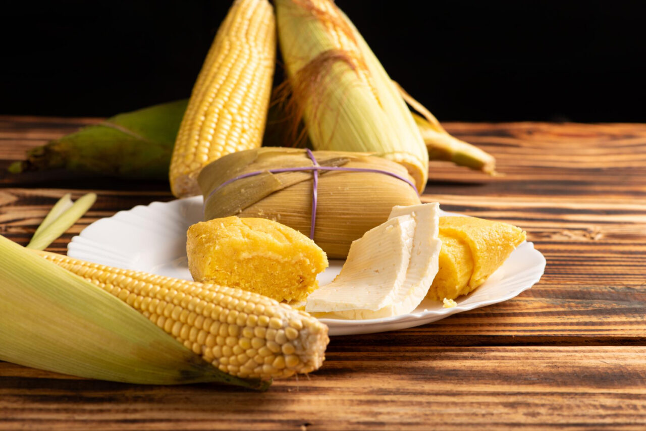 Pamonha doce cremosa tradicional e perfeita para festas juninas