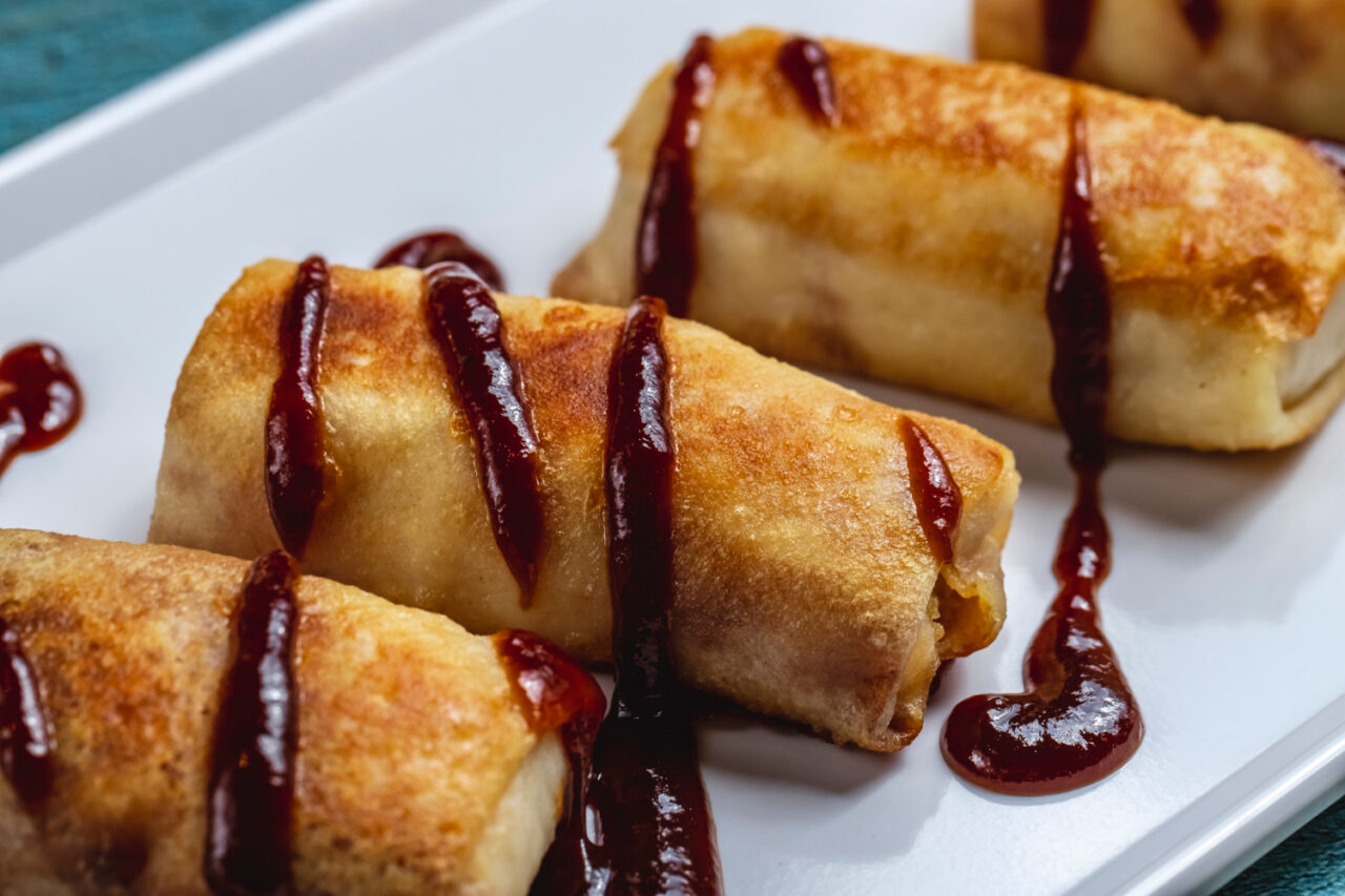 Cartola comida nordestina clássica com banana, queijo e açúcar