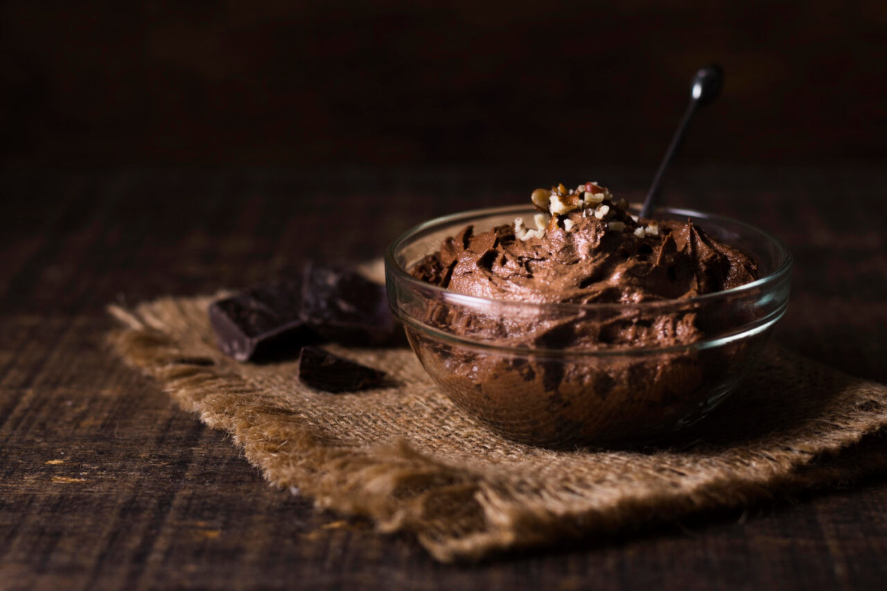 Receita do creme de chocolate simples, cremoso e irresistível