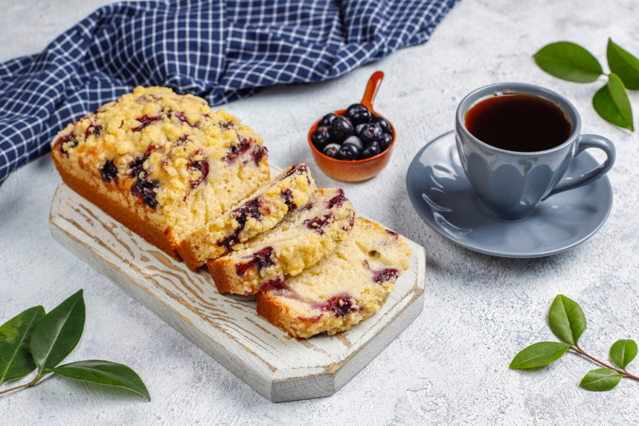Bolo de formiguinha fofinho, simples e com gostinho de infância