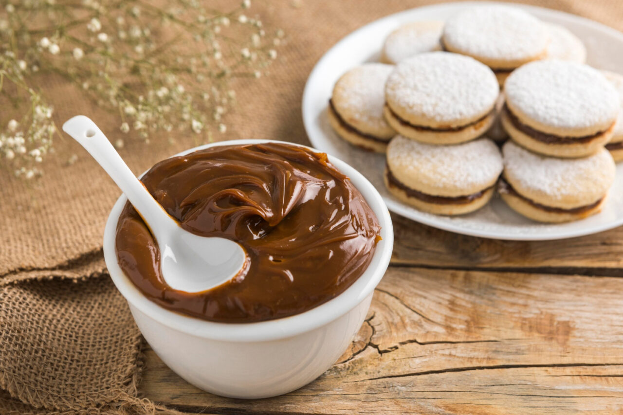 Como fazer Nutella com avelã caseira e cremosa que derrete na boca