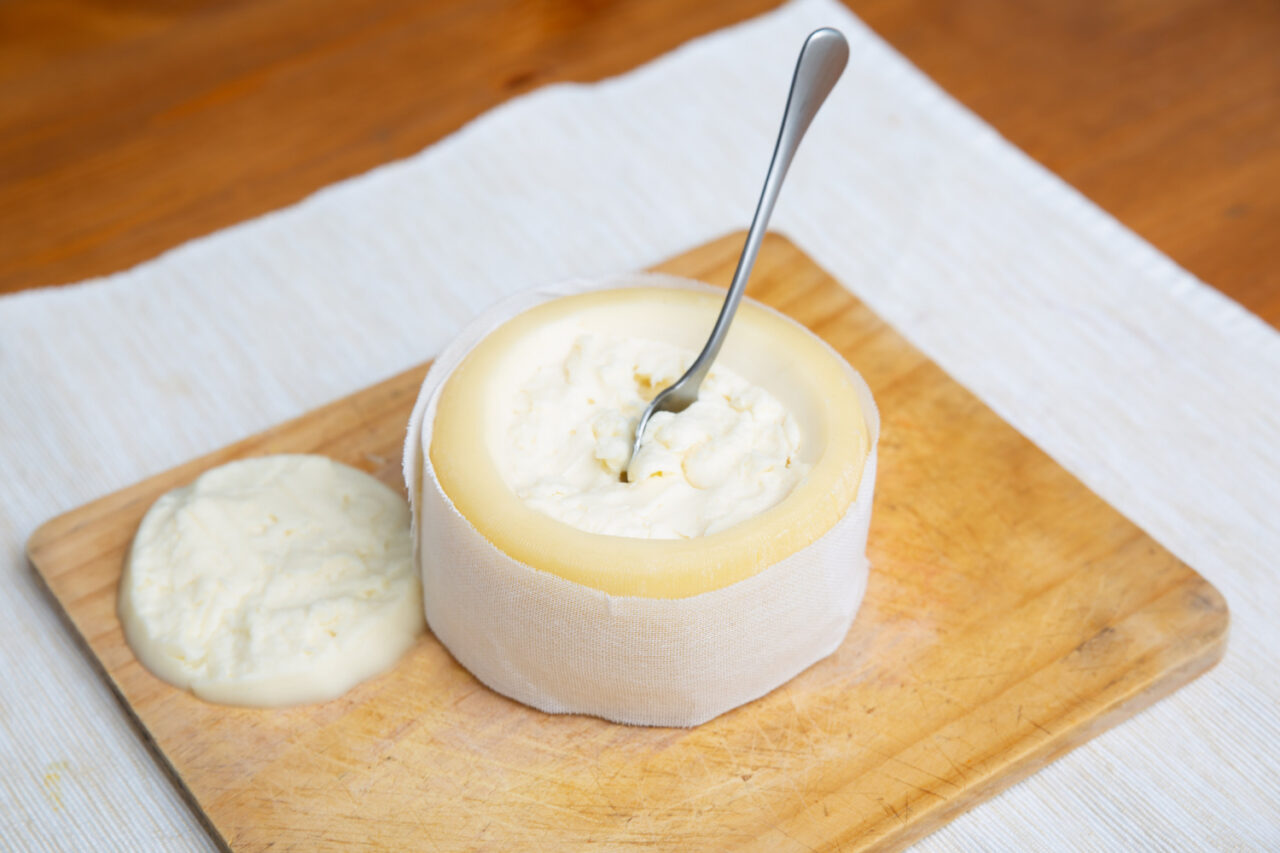 Catupiry requeijão cremoso e caseiro com sabor de lanchonete