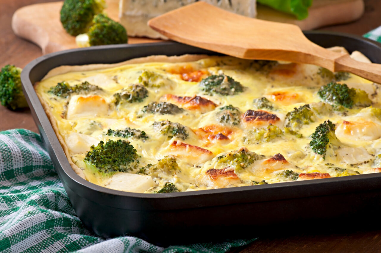Omelete de forno fácil saudável e delicioso perfeito para qualquer refeição