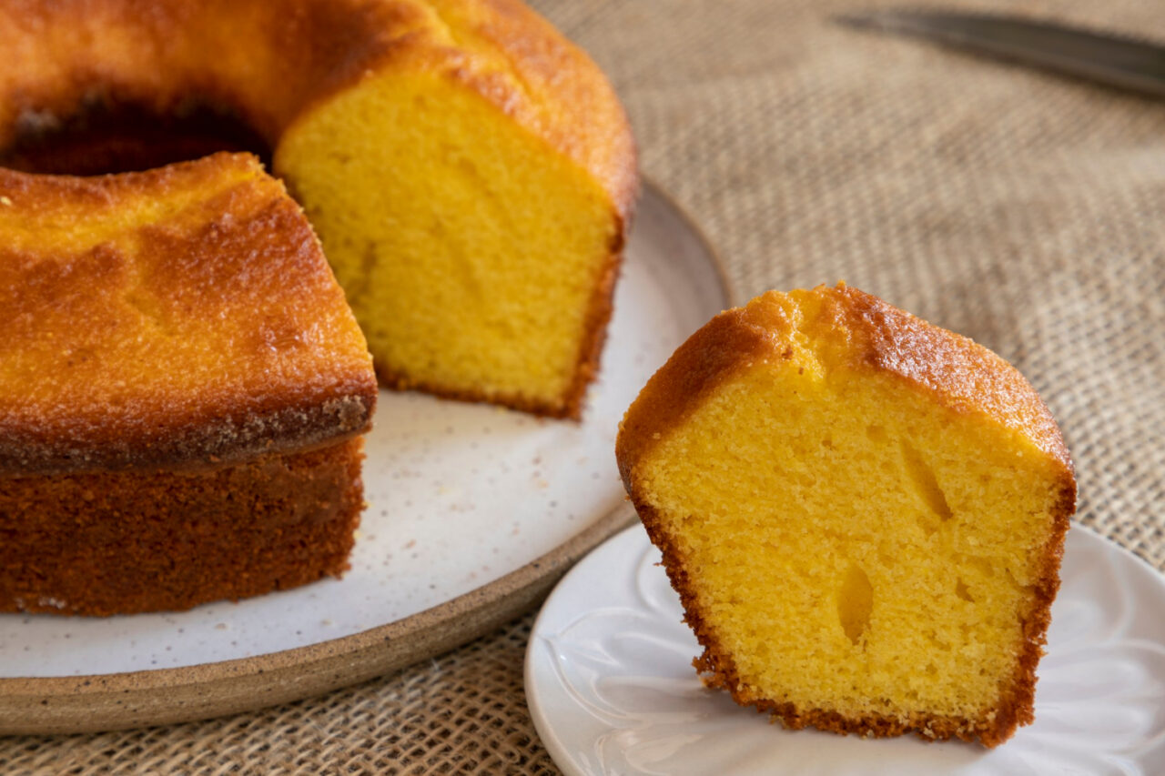 Bolo de batata doce fácil fofinho saudável e delicioso