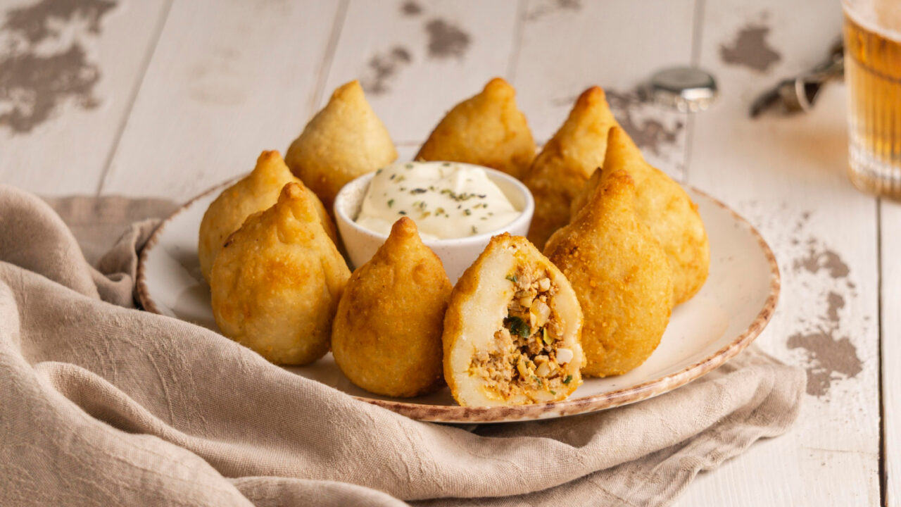 Coxinha de Batata da Vovó com Sabor de Infância