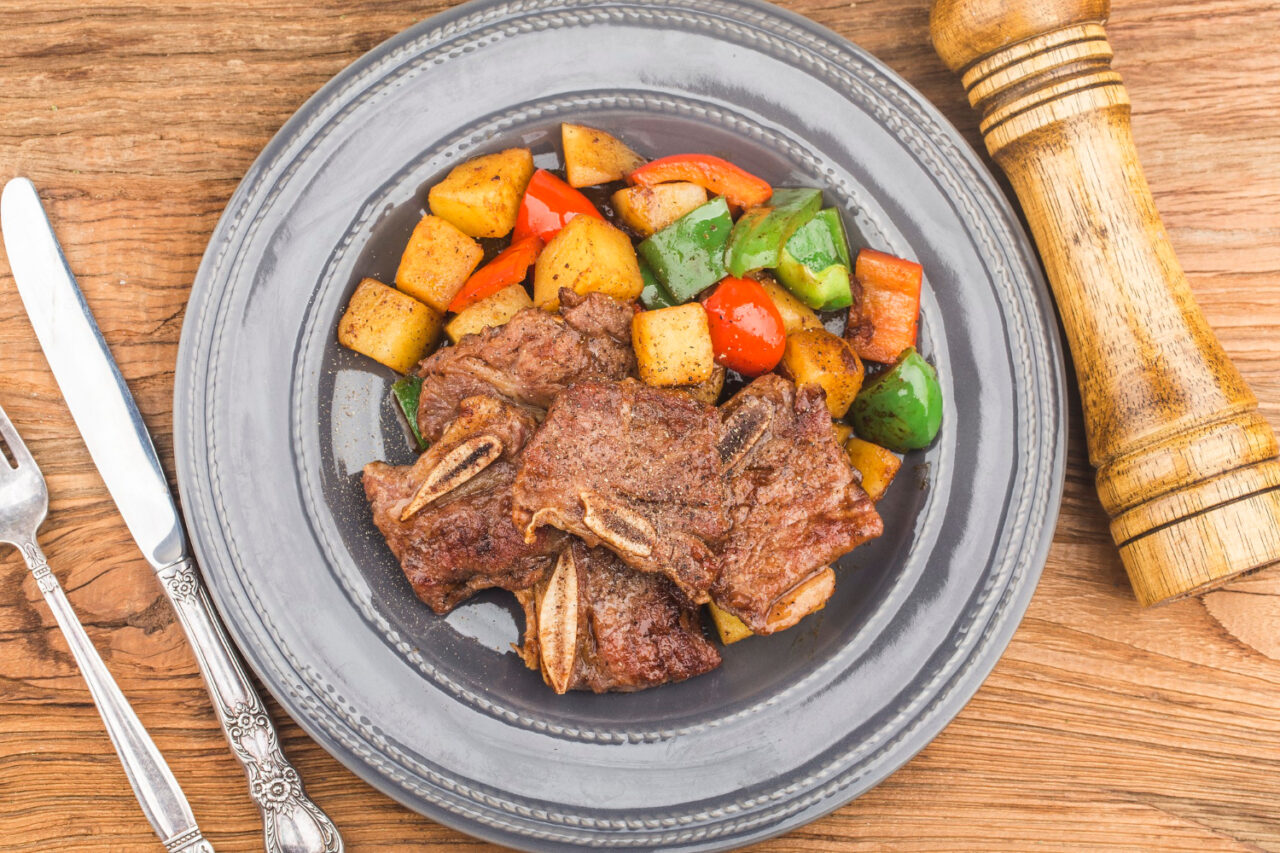 Costela na Panela de Pressão Sabor de Churrasco, Praticidade e Lembrança de Família