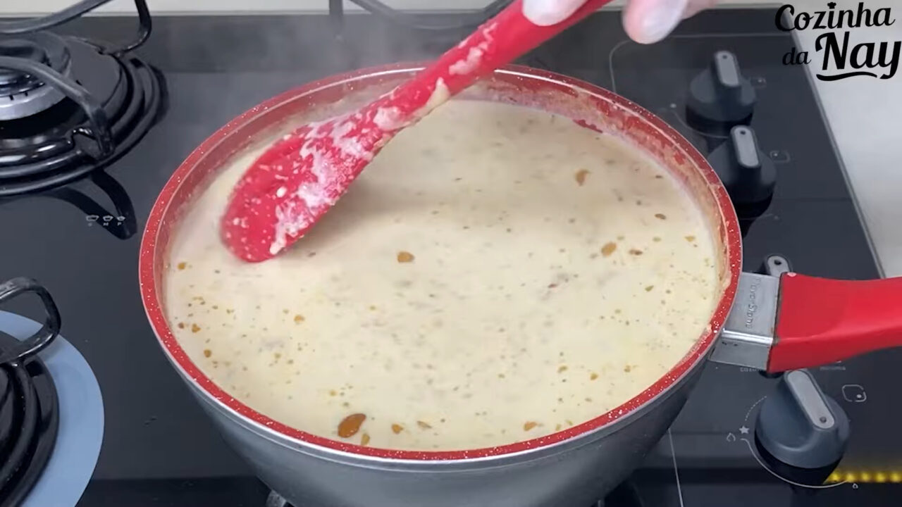 Chá de Amendoim Sabor de Festa Junina, Conforto e Lembranças Afetivas
