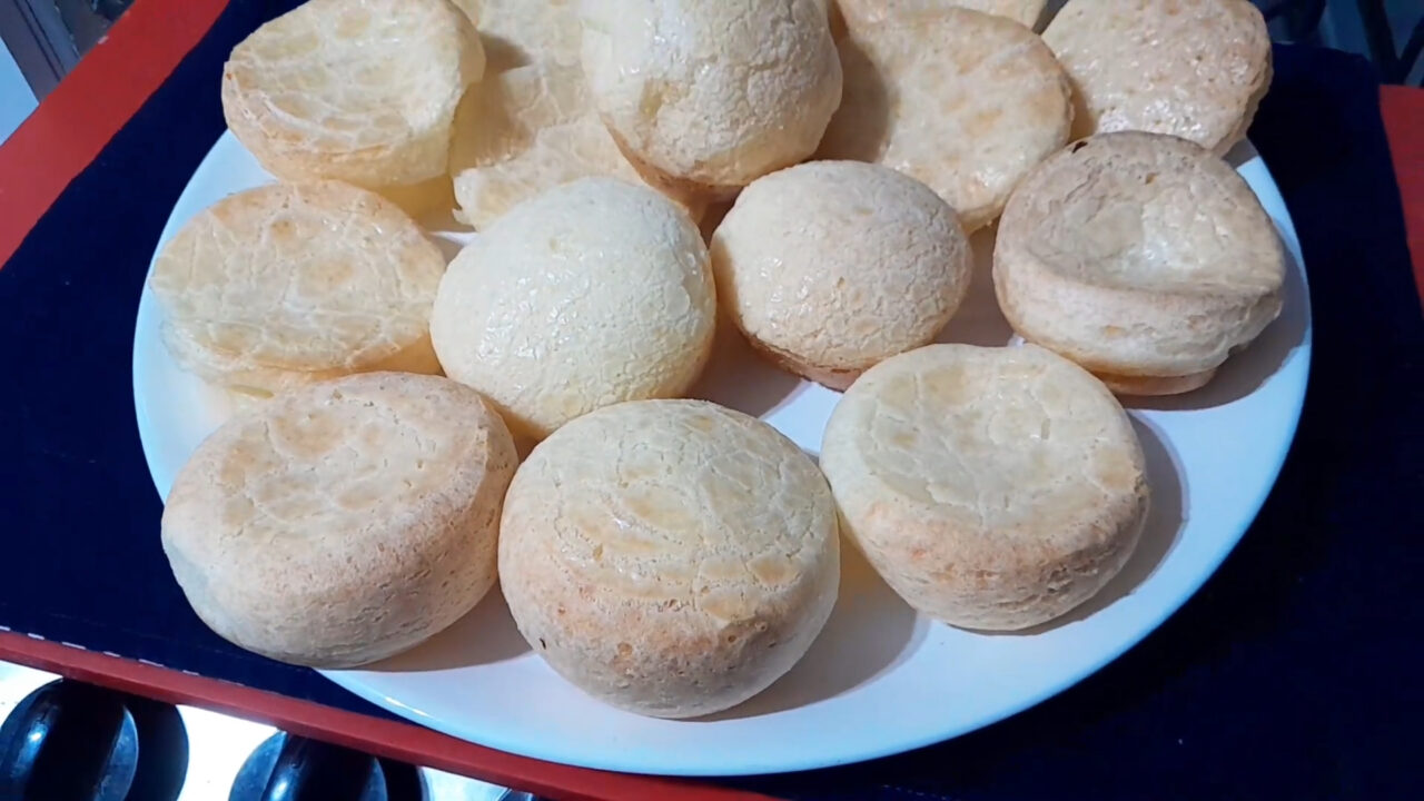 Pão de Queijo Tradição Mineira Que Encanta e Aproxima
