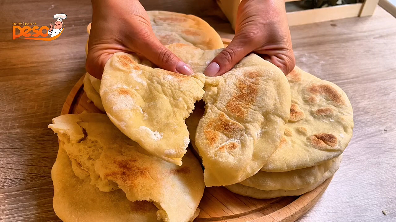 Pão Pita Fácil sem Sovar pão macio, prático e perfeito para qualquer ocasião