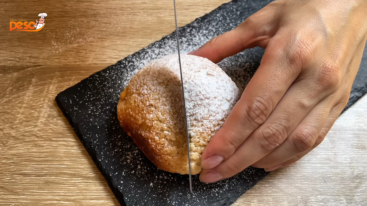 Choux com recheio de doce de leite Fonte Youtube Receitas de Peso