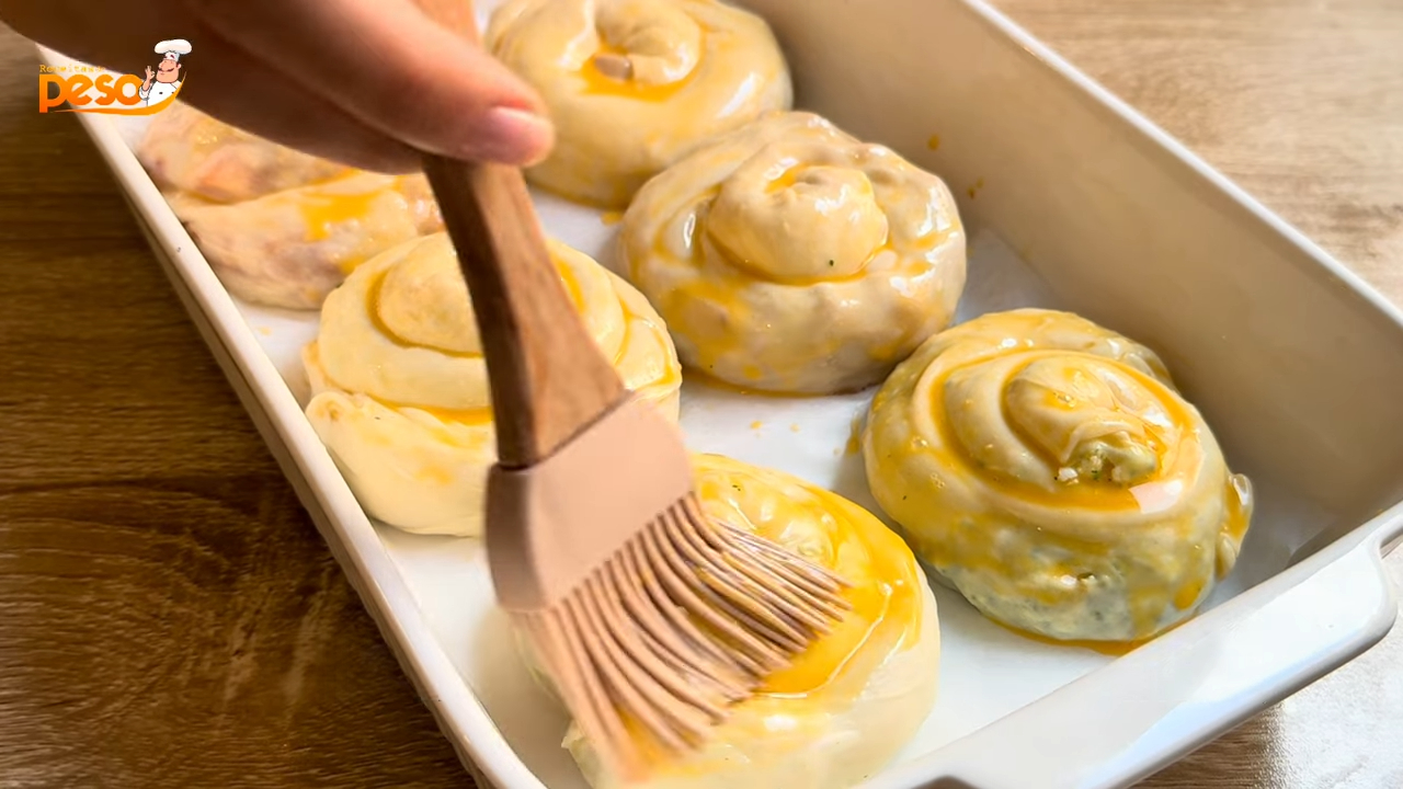 Massa Versátil para Recheios Doces ou Salgados Receita Prática para Transformar Qualquer Recheio em Festa