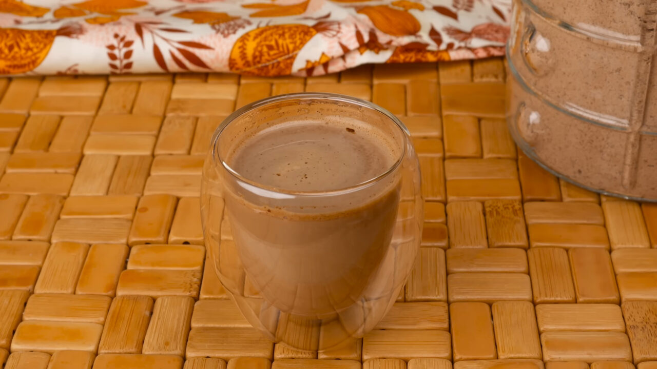 Café Cremoso Caseiro com Sabor Intenso e Textura Aveludada Igual ao das Tardes Frias com Cobertor