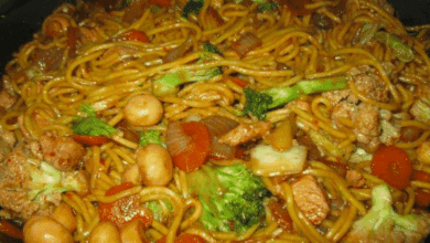 Yakisoba caseiro delicioso e muito fácil - confira