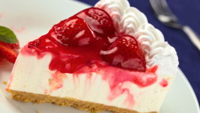 Cheesecake de morango_1758738048373_Créditos depositphotos.com ildi_papp